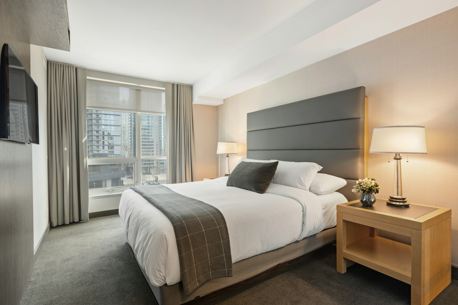 Shore Room